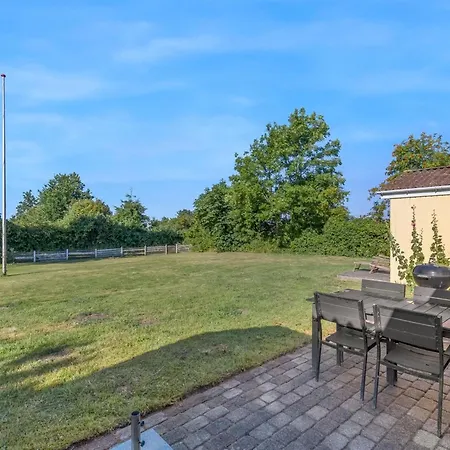 Semesterbostad Kora - 300m From The Sea By Interhome *